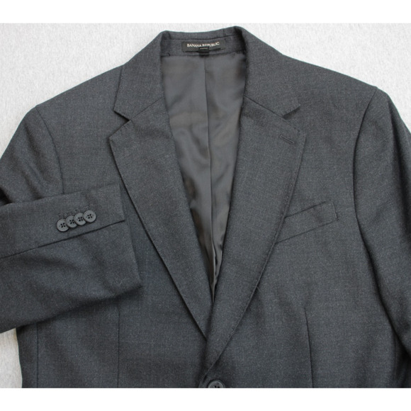 Banana Republic Blazer Mens 38S Gray Wool Blend 2 Buttons Notch Label - Picture 1 of 10